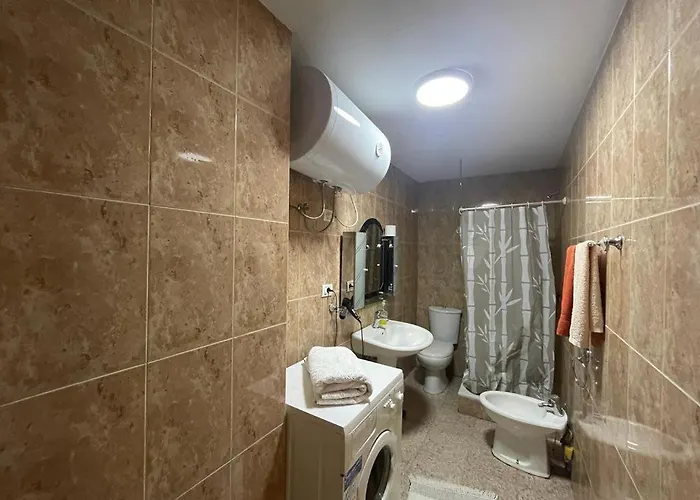 Cosy, Centrally-located Flat Appartamento